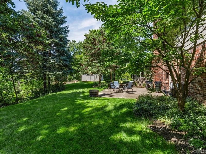 623 Silverleaf Drive, Riverside, OH 45431 Photo 43