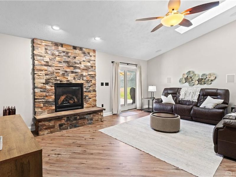7990 Little Turtle Court, Butler Township, OH 45414 Photo 13