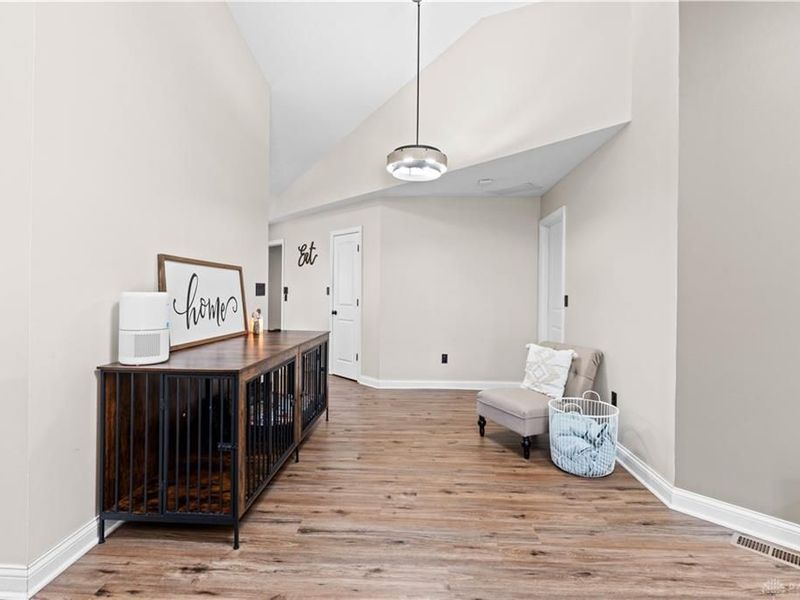 7990 Little Turtle Court, Butler Township, OH 45414 Photo 14