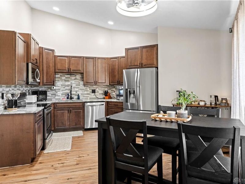 7990 Little Turtle Court, Butler Township, OH 45414 Photo 16