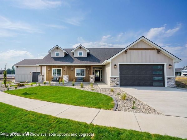 1075 W CORDGRASS AVE , Post Falls, ID 83854