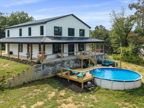 132 Hiwassee Dr , Decatur, TN 37322