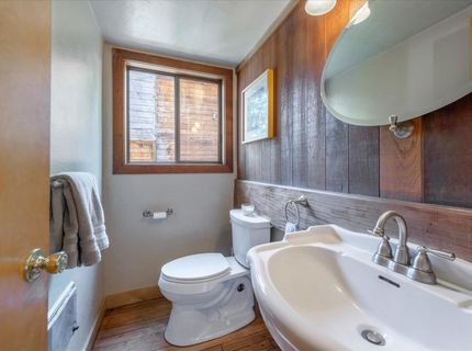 4105 North Lake Boulevard, Carnelian Bay, CA 96140 Photo