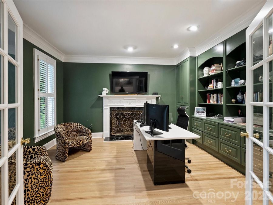 Property Image 6