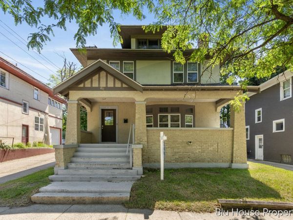 616 Giddings Avenue SE, Grand Rapids, MI 49506