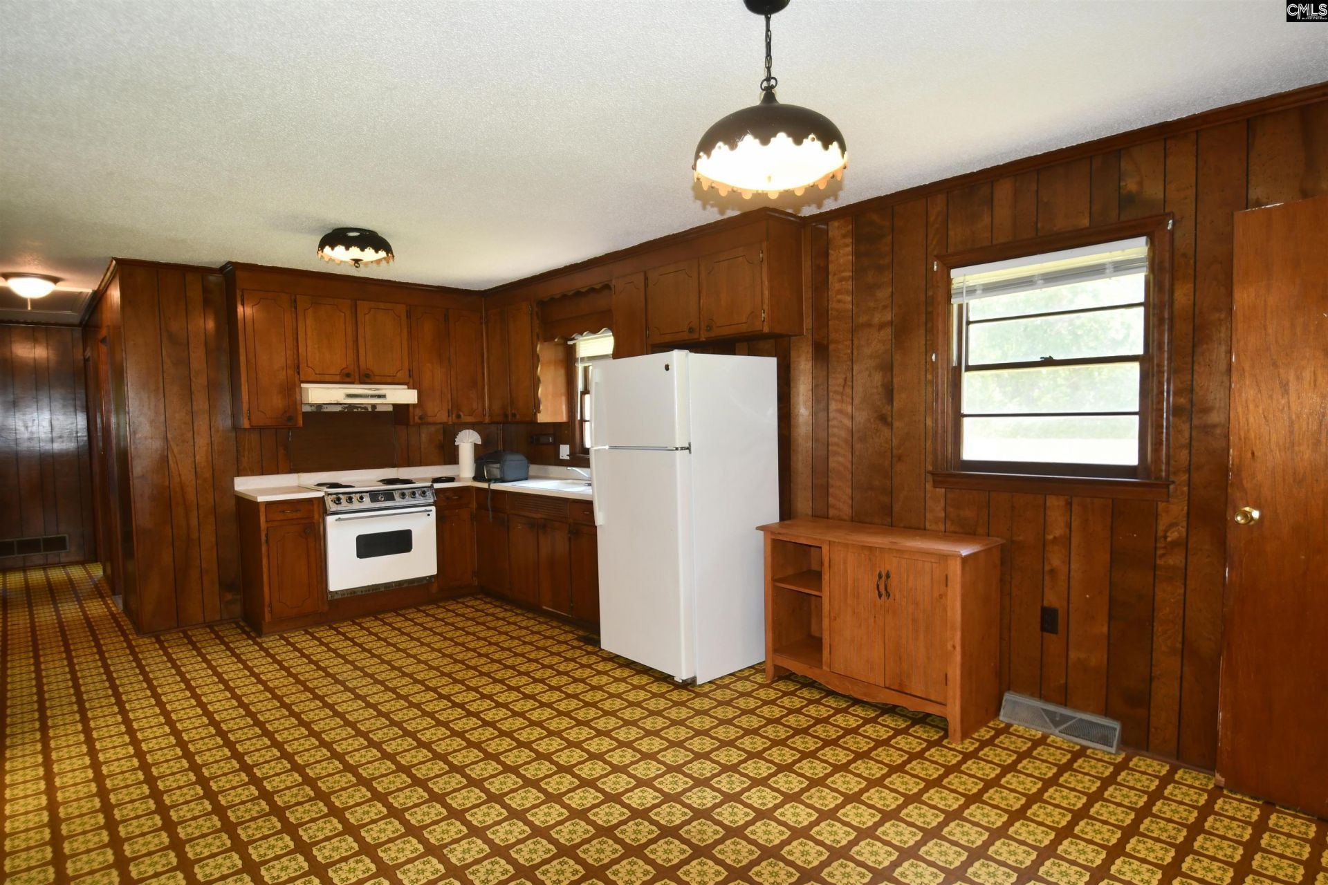 3555 Maybinton Road Photo 5