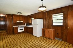 3555 Maybinton Road photo 4