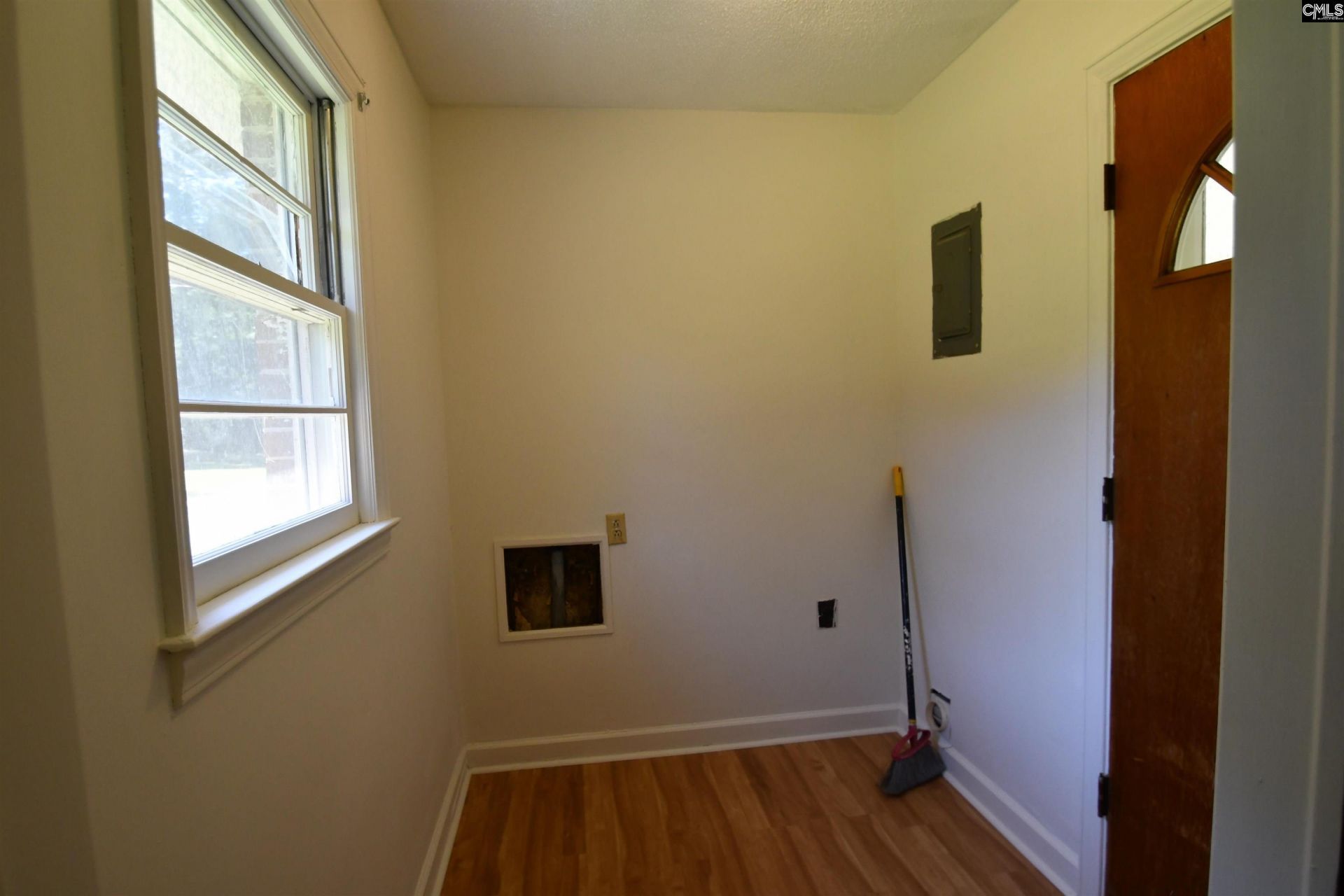 3555 Maybinton Road Photo 8