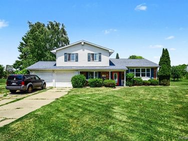6156 Trenton Drive , Flint Twp, MI 48532