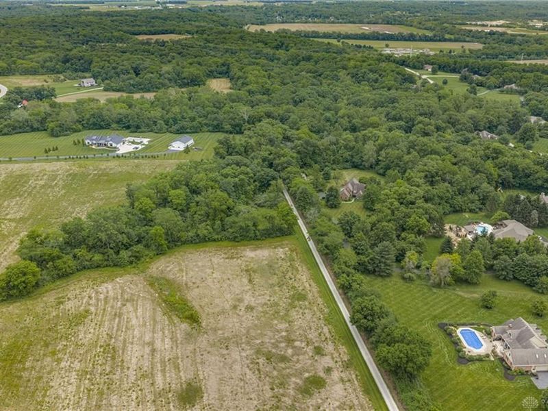 2735 Lower Bellbrook Road, Sugarcreek Township, OH 45370 Photo 11