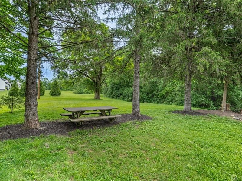 2735 Lower Bellbrook Road, Sugarcreek Township, OH 45370 Photo 12