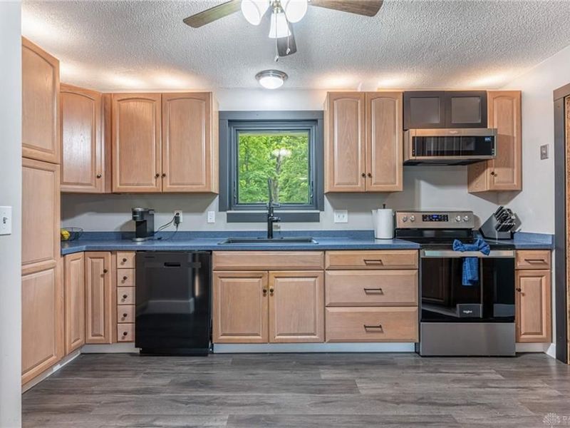 2735 Lower Bellbrook Road, Sugarcreek Township, OH 45370 Photo 34