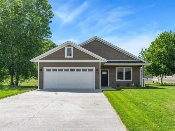 524 Cottonwood Circle , Lake City, MN 55041
