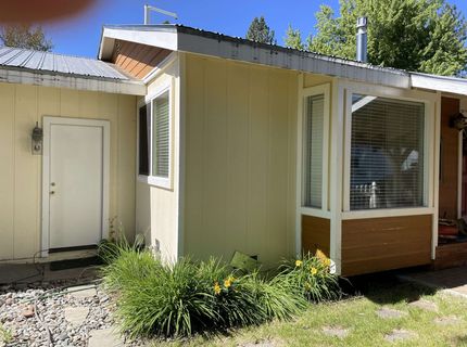 550 Third Avenue, Chester, CA 00000 Photo