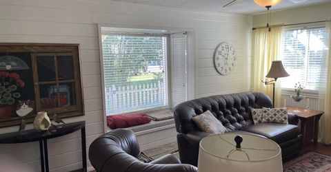 550 Third Avenue, Chester, CA 00000 Photo