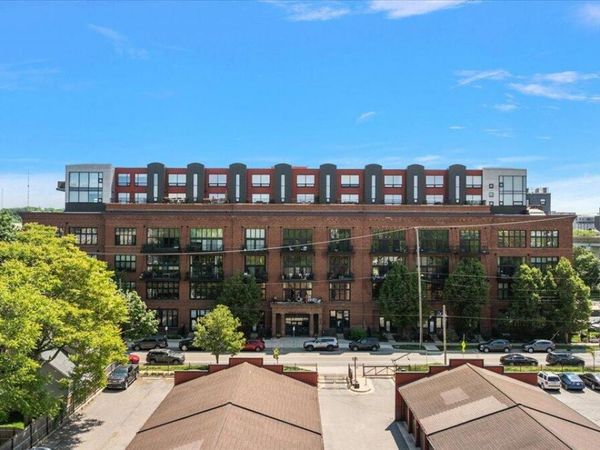 600 Broadway Avenue NW, Unit 423, Grand Rapids, MI 49504