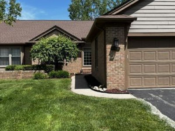 4853 Lone Oak Court, Unit 11, Ann Arbor, MI 48108