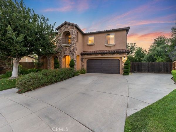 5673 N Sycamore , Fresno, CA 93723