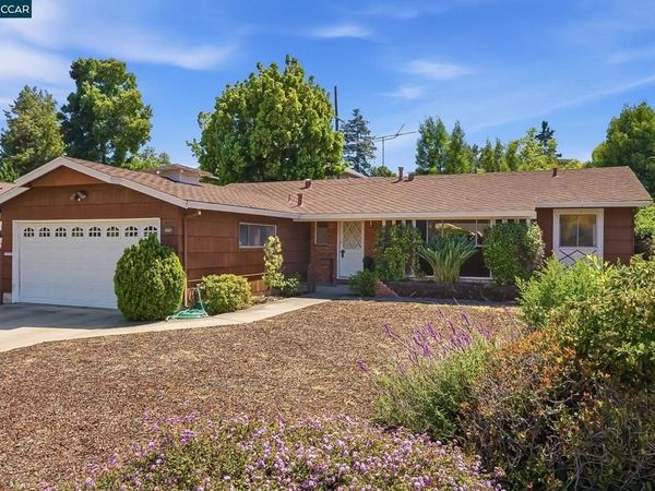 902 Glennan Dr , Redwood City, CA 94061