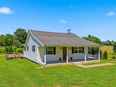 2214 Harrodsburg Road, Lawrenceburg, KY 40342