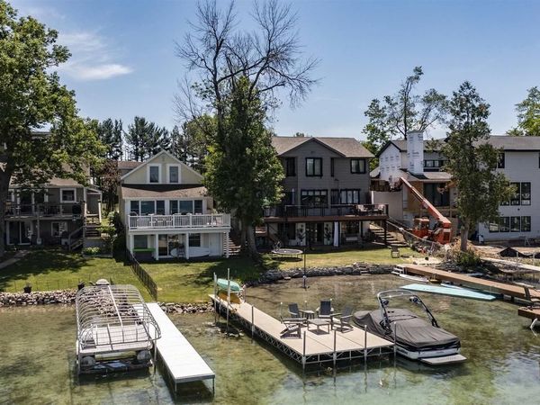 E1396 GRANDVIEW ROAD, Waupaca, WI 54981