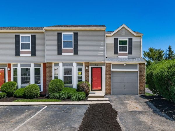916 Worthington Woods Boulevard , Unit 12, Columbus, OH 43085