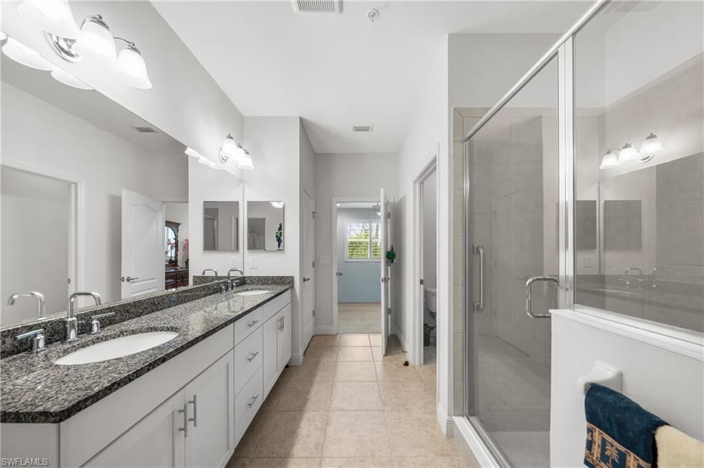 6981 Avalon Cir , Unit 1208, Naples, FL 34112 Photo