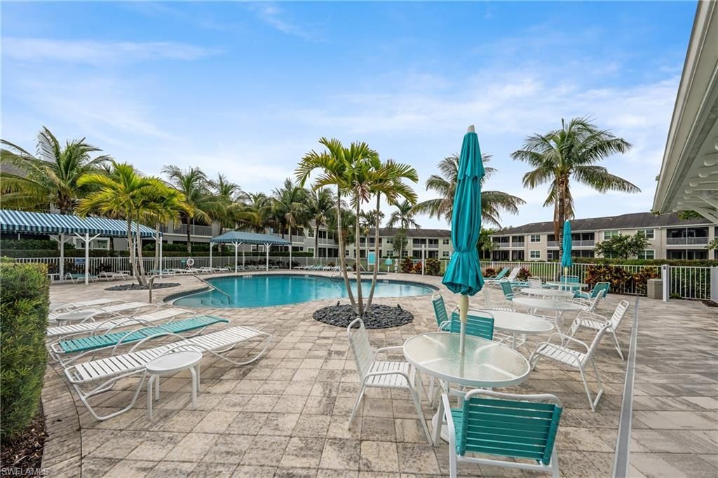 6981 Avalon Cir , Unit 1208, Naples, FL 34112 Photo
