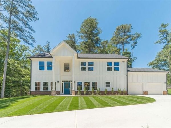 2921 Lee Road SW, Snellville, GA 30039