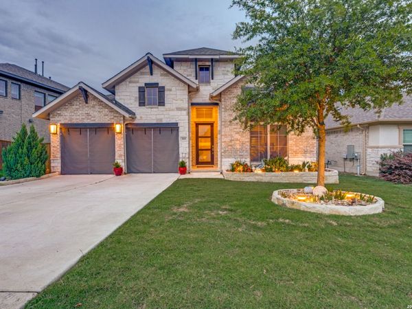 369 Eagle Ford Dr, Kyle, TX 78640