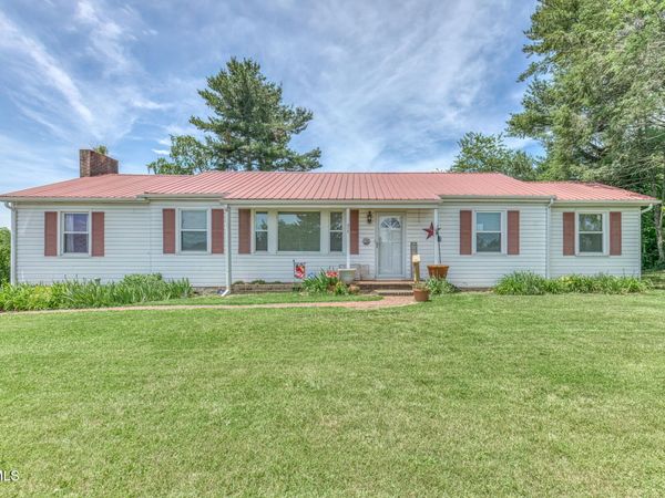 315 Southwest Lowry Drive, Abingdon, VA 24210