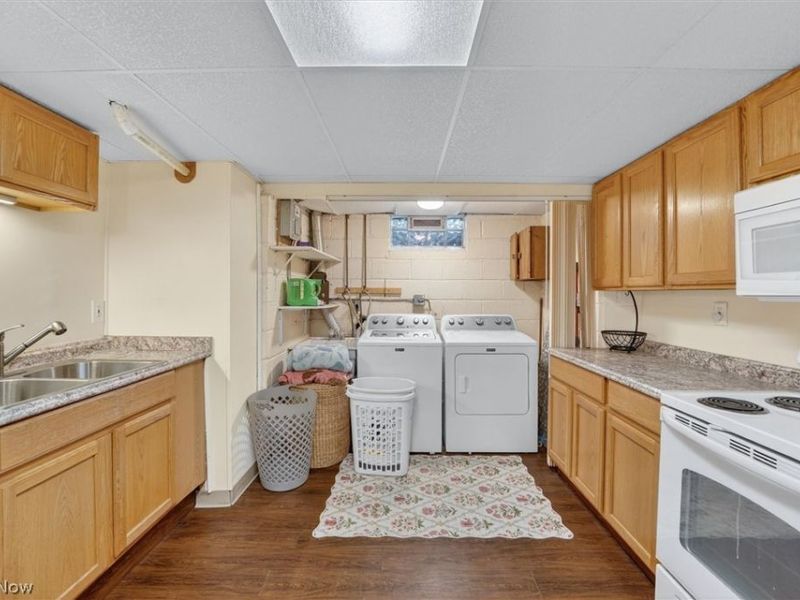 13795 Shawnee Trail, Middleburg Heights, OH 44130 Photo 35