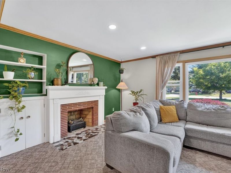 13795 Shawnee Trail, Middleburg Heights, OH 44130 Photo 8