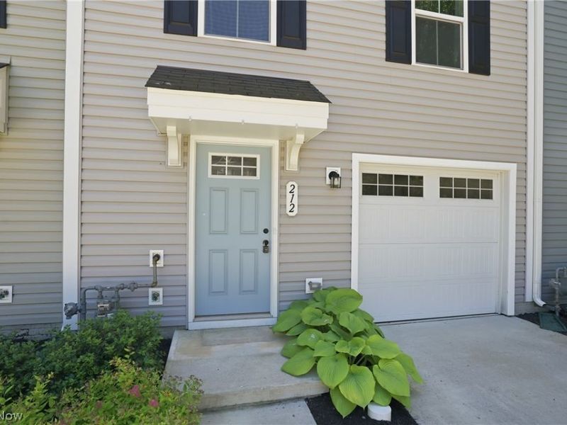 212 Raintree Lane, Painesville Township, OH 44077 Photo 24