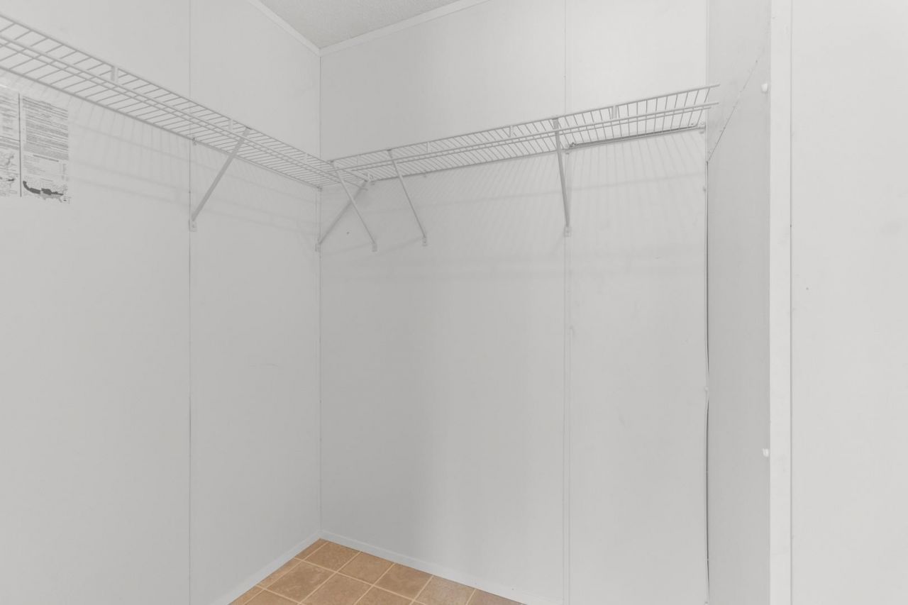 1040 Palm Dr.  Photo 15