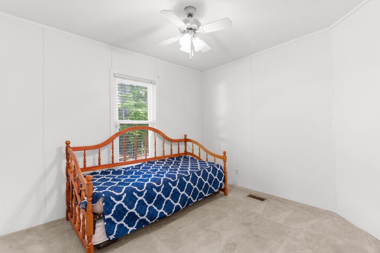 1040 Palm Dr.  Photo 19