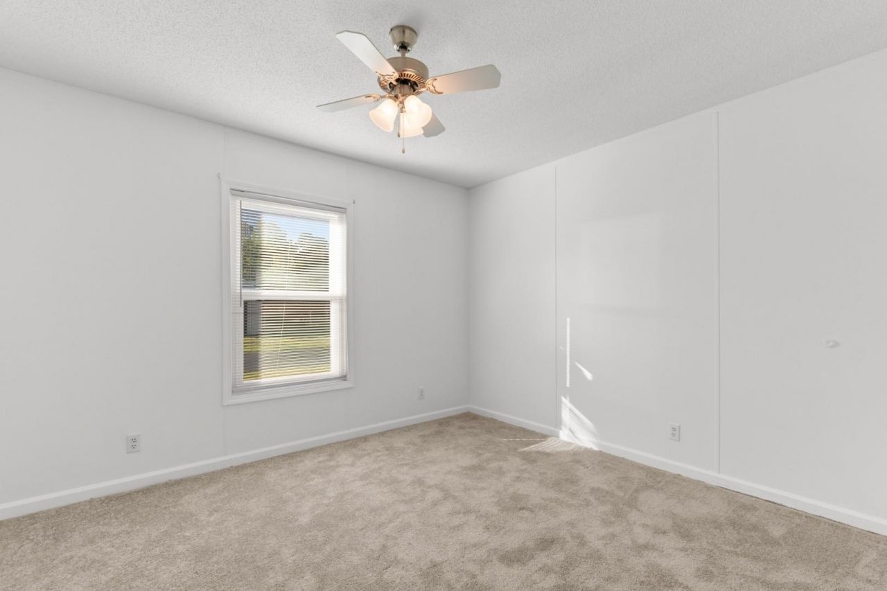 1040 Palm Dr.  Photo 20