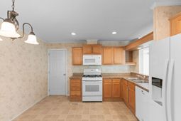 1040 Palm Dr.  photo 4
