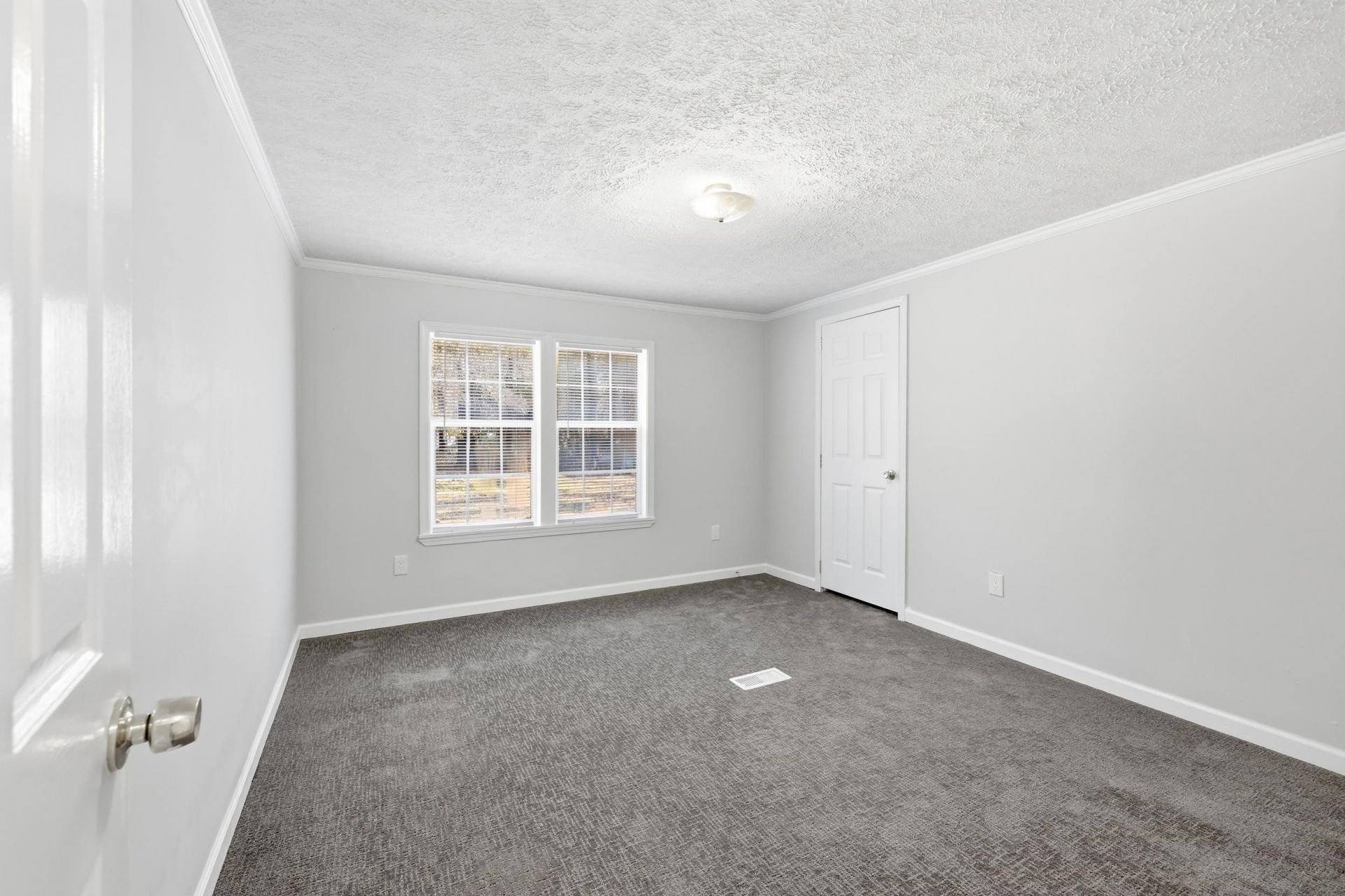 3469 Cypress Dr. Photo 7