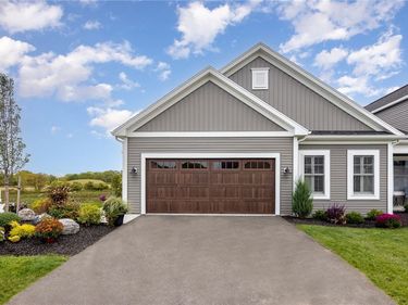 3027 Pierce Brook Trail Lot 42 , Canandaigua, NY 14424