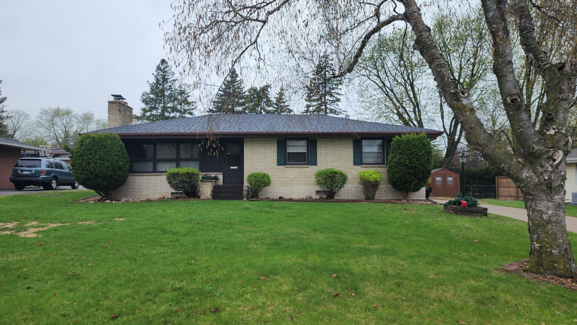 3141 Hampshire Avenue N, Crystal, MN 55427 Main Photo