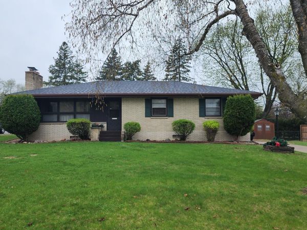 3141 Hampshire Avenue N, Crystal, MN 55427