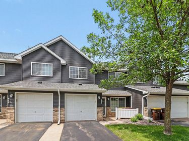 807 Horizon Drive SE, New Prague, MN 56071