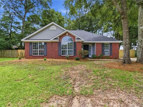 10671 Union Court, Grand Bay, AL 36541