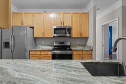 1755 Central Park photo 4