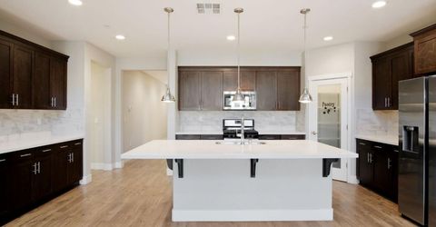 17848 Eastman Ct, Lathrop, CA 95330 Photo