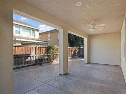 17848 Eastman Ct, Lathrop, CA 95330 Photo