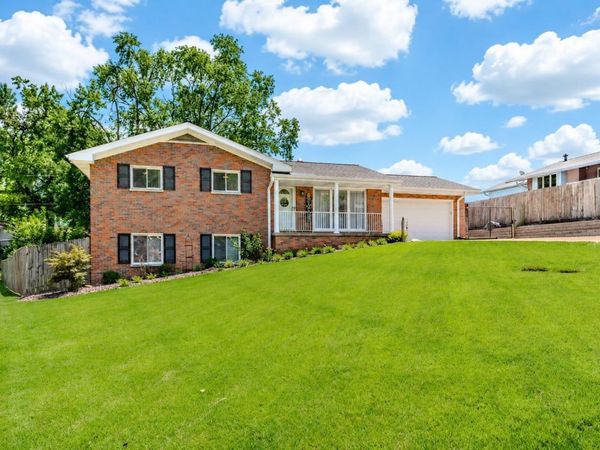 5807 Twickingham Drive, Evansville, IN 47711