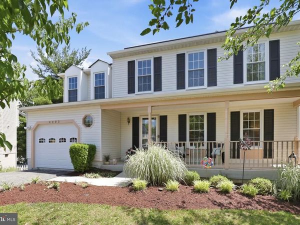 4205 WHITE TULIP COURT, BURTONSVILLE, MD 20866