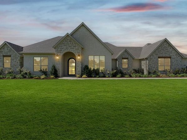 3005 Codigo Drive, Weatherford, TX 76088